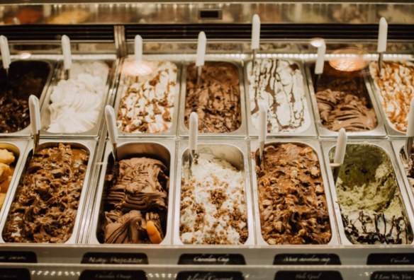 Técnica correcta de veteado con variegato en helado artesanal